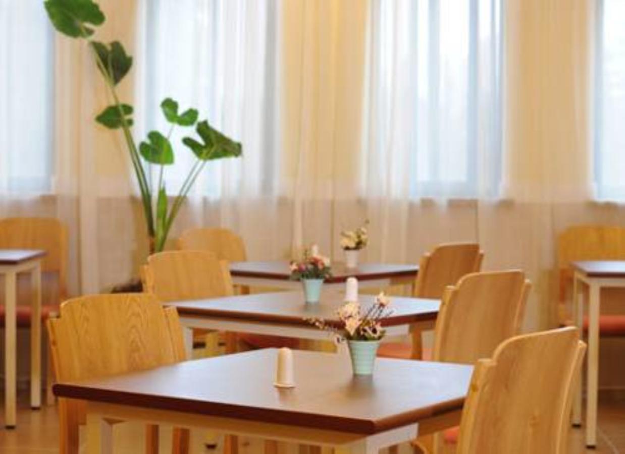 Home Inn Shanghai South Pudong Road Expo Экстерьер фото
